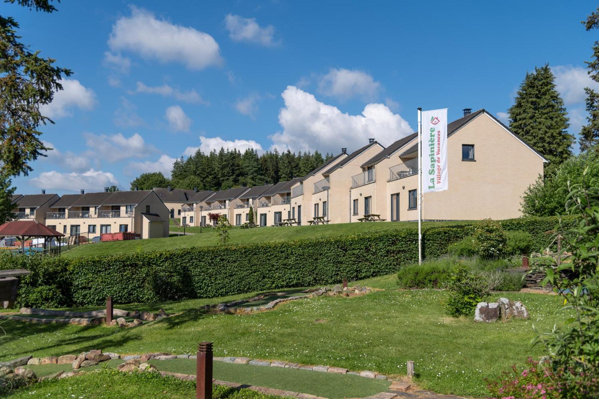 Ferienhaus La Sapiniere *